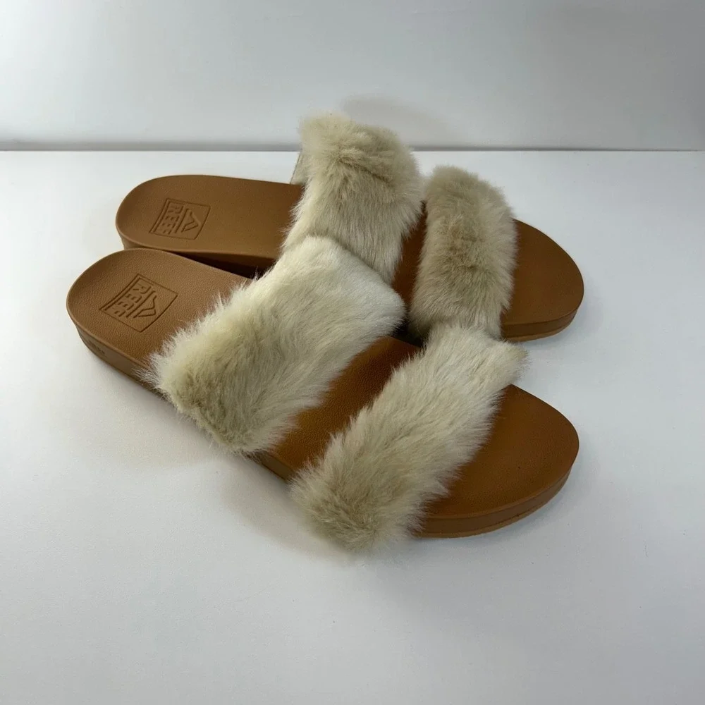 Reef Après Ski Cushion Vista Cozy 10 Faux Fur Slides Tan Coastal Grandmother